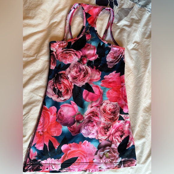 NWOT lululemon athletica Pink Floral Racerback Tank Top - Picture 3 of 8